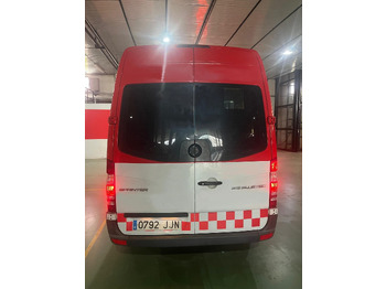Ambulanse MERCEDES BENZ AMBULANCE FOR REDUCED MOBILITY PERSONS Sprinter 313 CDI(15 units): bilde 2 Ambulanse MERCEDES BENZ AMBULANCE FOR REDUCED MOBILITY PERSONS Sprinter 313 CDI(15 units): bilde 2