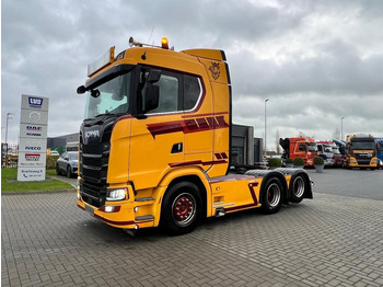 Trekkvogn SCANIA S 580