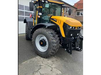 Traktor JCB Fastrac 4000