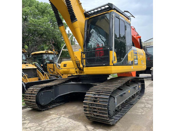 Beltegraver KOMATSU PC220-8