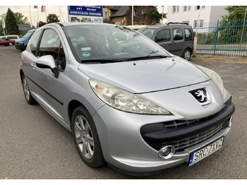 Personenbil PEUGEOT