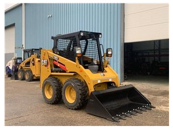 Kompaktlaster CATERPILLAR 216B3