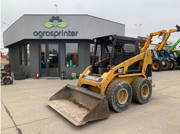 Kompaktlaster CATERPILLAR 226