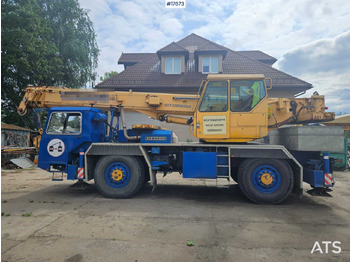 Mobilkran LIEBHERR LTM 1025