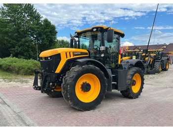 Traktor JCB Fastrac 4220