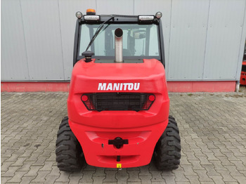Terrenggående gaffeltruck Manitou MC25-4 DK ST5 S1 (NEU): bilde 4 Terrenggående gaffeltruck Manitou MC25-4 DK ST5 S1 (NEU): bilde 4