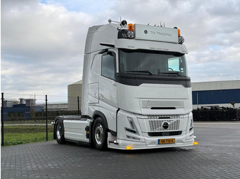 Trekkvogn VOLVO FH13 460