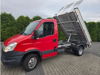 Varebil med tipp IVECO Daily 35C15