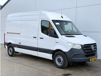 Kassebil, Elektrisk varebil Mercedes-Benz eSprinter 312 L2H2 100% Elektrisch 55kWh 168km WLTP 80kw Snelladen Climate Control Camera Stoelverwarming: bilde 4 Kassebil, Elektrisk varebil Mercedes-Benz eSprinter 312 L2H2 100% Elektrisch 55kWh 168km WLTP 80kw Snelladen Climate Control Camera Stoelverwarming: bilde 4