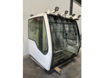 Førerhus og interiør LIEBHERR