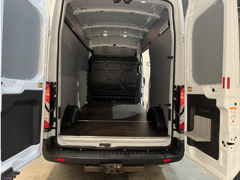 Leie Ford Transit 350 2.0 TDCI L3H3 Trend 170 PK RWD / Euro 6 / Airco / Cruise Control / Trekhaak / Camera / Imperiaal / 3-Zits / 53.100 KM !! Ford Transit 350 2.0 TDCI L3H3 Trend 170 PK RWD / Euro 6 / Airco / Cruise Control / Trekhaak / Camera / Imperiaal / 3-Zits / 53.100 KM !!: bilde 4