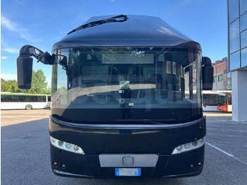 Turistbuss Neoplan Starliner: bilde 2