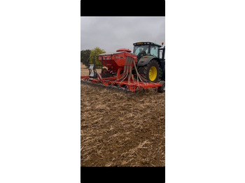 Utstyr til såing og planting KUHN