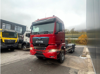 Chassis lastebil MAN TGX 33.510 6X4 BL: bilde 4
