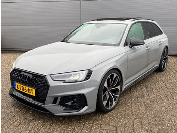 Personenbil AUDI