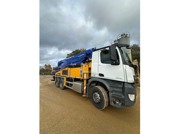 Stasjonær betongpumpe Mercedes-Benz Actros: bilde 2