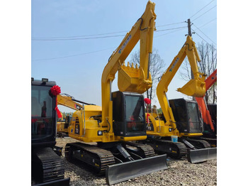 Beltegraver KOMATSU PC70-8