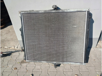 Radiator for Lastebil VOLVO CHŁODNICA WODY CIECZY VOLVO FH 4 RENAULT GAMA T: bilde 2 Radiator for Lastebil VOLVO CHŁODNICA WODY CIECZY VOLVO FH 4 RENAULT GAMA T: bilde 2