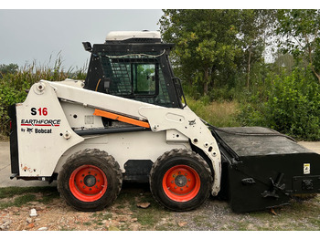Kompaktlaster BOBCAT S16