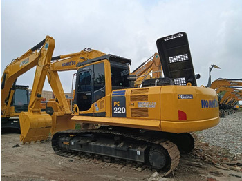 Beltegraver KOMATSU PC220-8