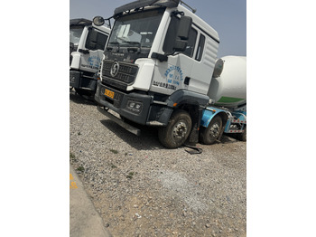 Betongbil SHACMAN