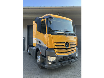 Trekkvogn MERCEDES-BENZ Actros 1845