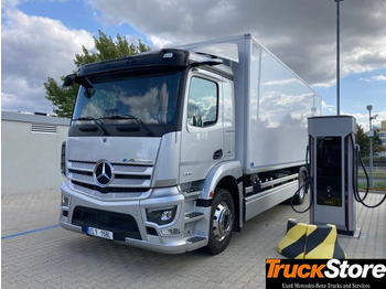 Lastebil med kjøl MERCEDES-BENZ Actros