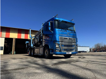 Lastebil VOLVO FH16