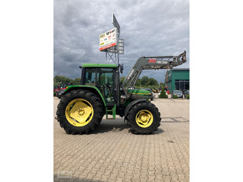 Traktor John Deere 6400: bilde 4 Traktor John Deere 6400: bilde 4