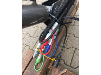 Frontlaster for traktor Stoll FZ41-25: bilde 4