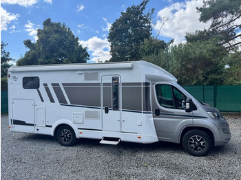 Halvintegrert bobil CARADO T447