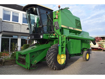 Skurtresker JOHN DEERE