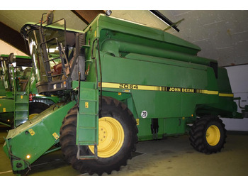 Skurtresker JOHN DEERE 2064