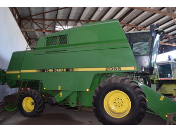 Skurtresker JOHN DEERE 2066