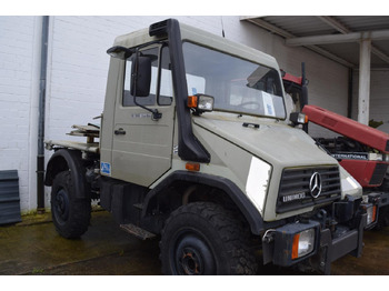 Tippbil MERCEDES-BENZ