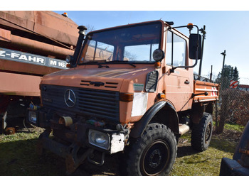 Utility-/ Spesiell maskin UNIMOG U1400