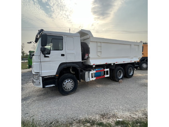 Skapbil SINOTRUK HOWO: bilde 2