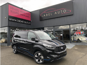 Kassebil FORD Transit