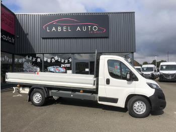 Varebil med plan PEUGEOT Boxer