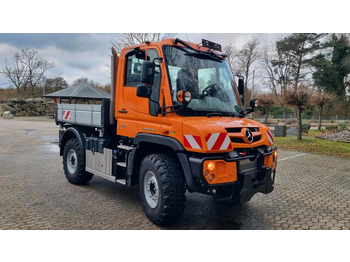Brøytebil UNIMOG