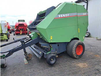 Rundballepresse FENDT