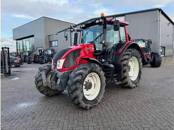 Traktor Valtra N123 Hitech5: bilde 4