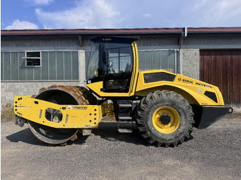Kompaktor BOMAG