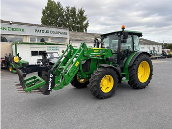 Traktor JOHN DEERE 5090M