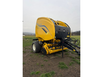 Rundballepresse NEW HOLLAND
