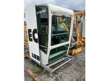 Tårnkran LIEBHERR