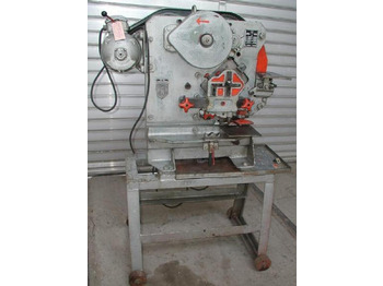 Metallbearbeidingsmaskin