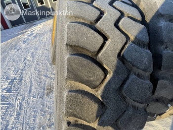 Dekk for Bygg og anlegg Goodyear GP-40 Däck med fälg till hjullastare: bilde 4