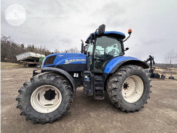 Traktor NEW HOLLAND T7