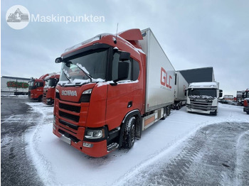 Lastebil med kjøl SCANIA R 450